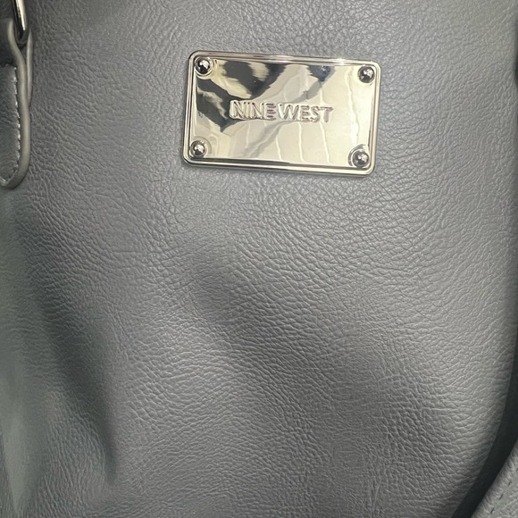 Nine West grey & black tote - Picture 3 of 3
